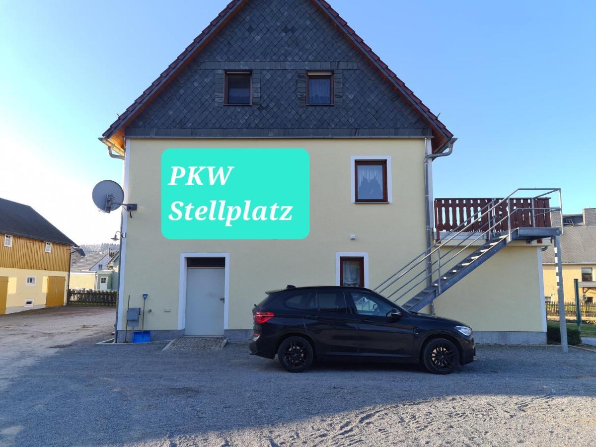 Ferienwohnung Weber Нойштадт-ин-Захзен Экстерьер фото